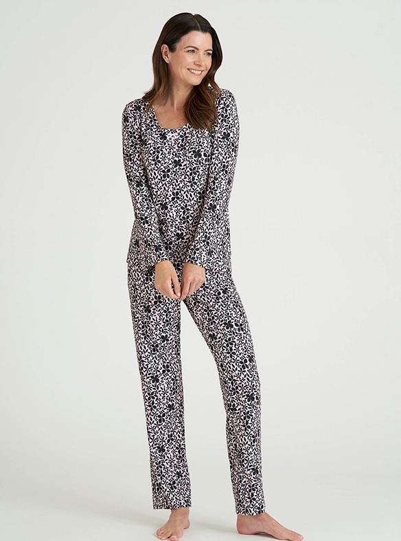 Pyjama mit Gänseblümchenmuster